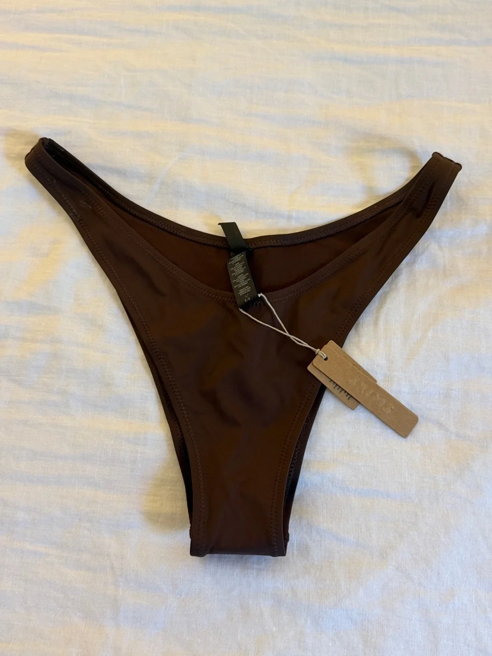 SKIMS - SWIM CHEEKY TANGA BOTTOMS x COCOA